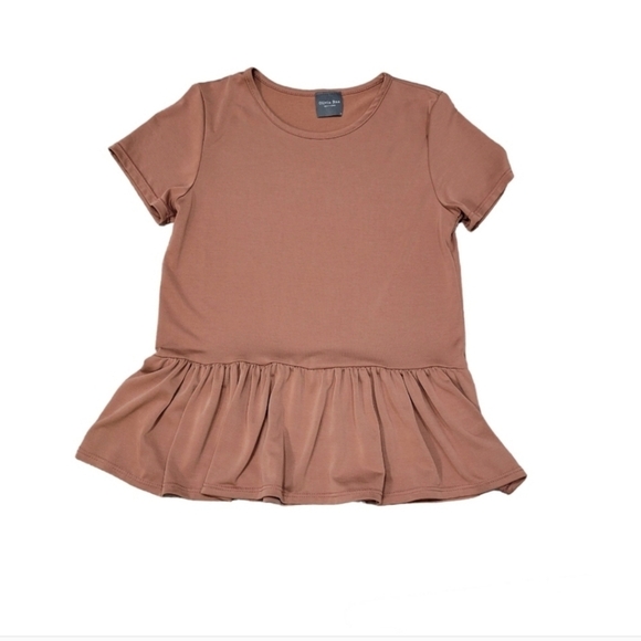 Olivia Rae Tops - Olivia Rae blouse Size Medium pink